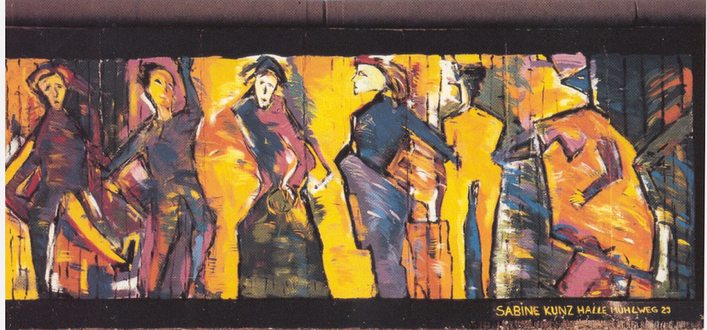 East Side Gallery: Sabine Kunz, Die Tanzenden, 1990 © Stiftung Berliner Mauer, Postkarte